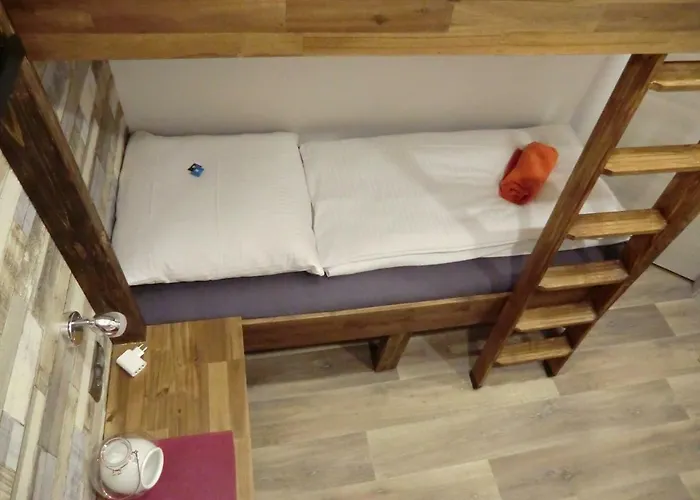 柏林西提福莱尔公寓及客房旅馆 3*