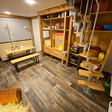 Cityflair & Pensionat 3*